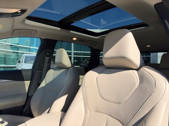 Certified 2023 INFINITI QX60 Luxe w/ Cargo Package AWD/4WD image 11