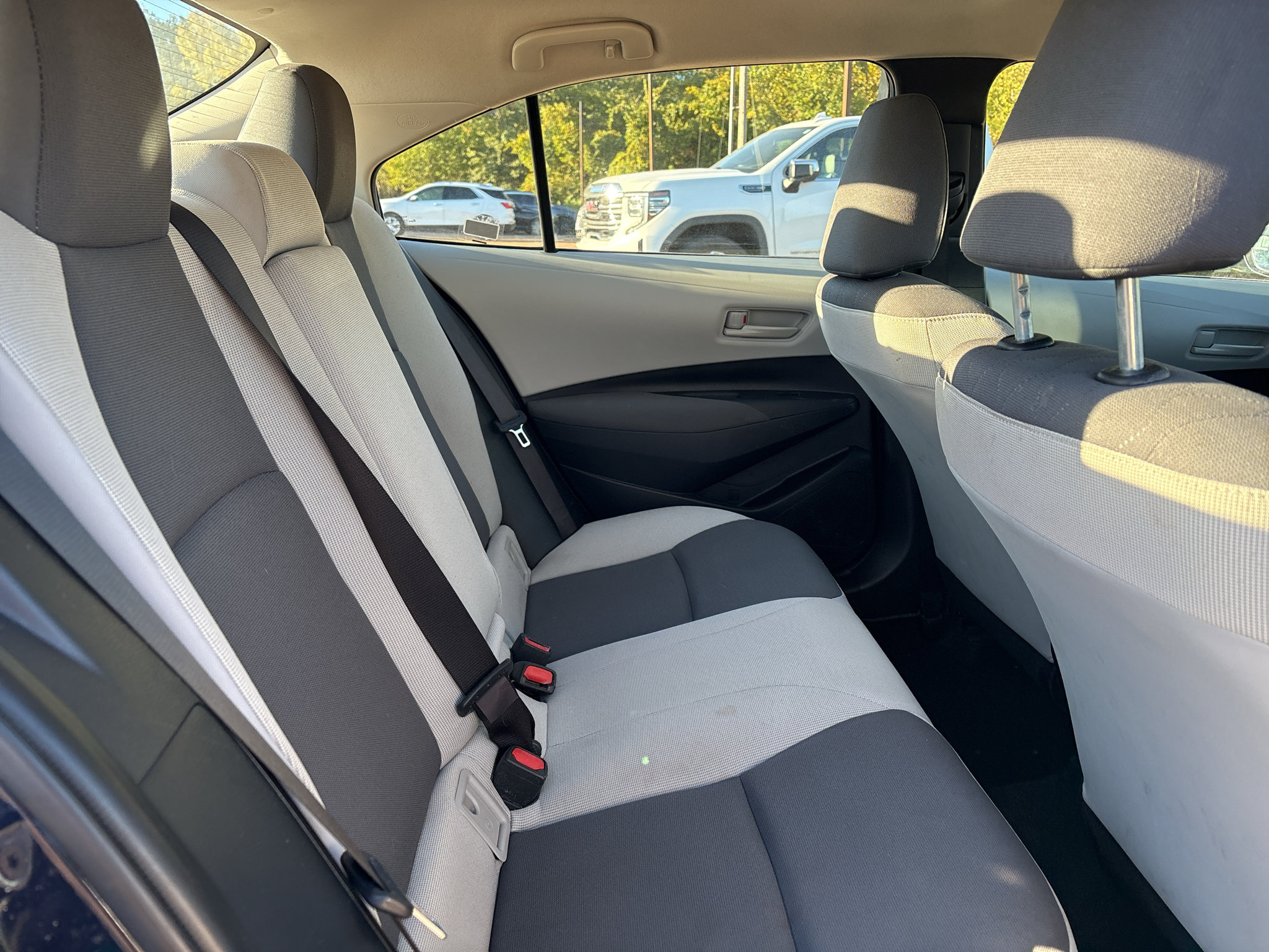 Used 2024 Toyota Corolla LE FWD image 13