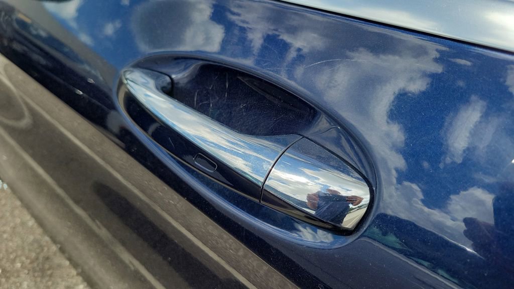 Used 2016 Mercedes-Benz C 300 4MATIC Sedan image 10