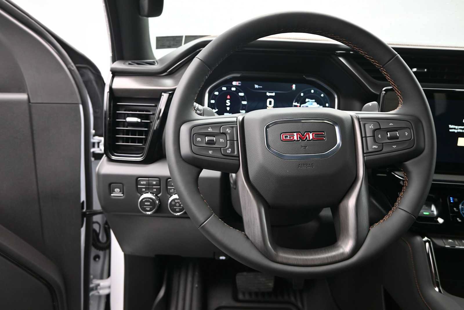 New 2026 GMC Sierra 1500 AT4 w/ AT4 Premium Package AWD/4WD image 15