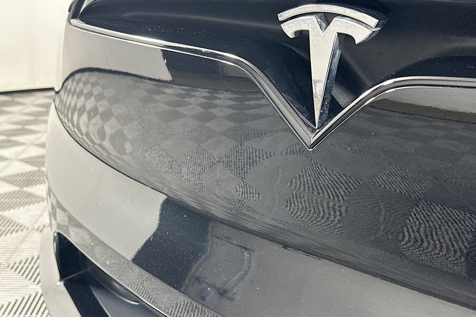 Used 2023 Tesla Model X image 14