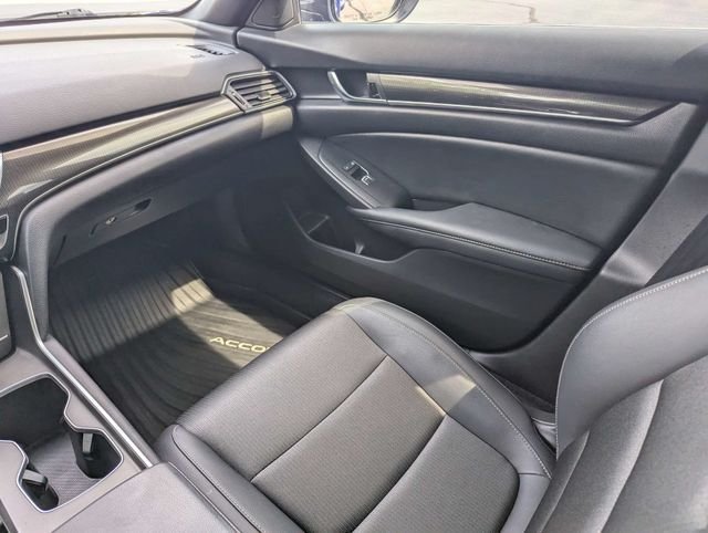 Used 2022 Honda Accord Sport image 16