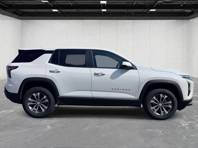 Used 2026 Chevrolet Equinox LT FWD image 4
