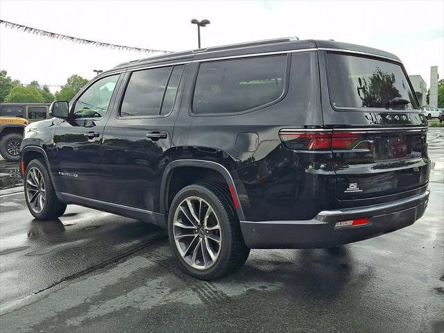 Certified 2022 Jeep Wagoneer Series III w/ Premium Group I AWD/4WD image 4