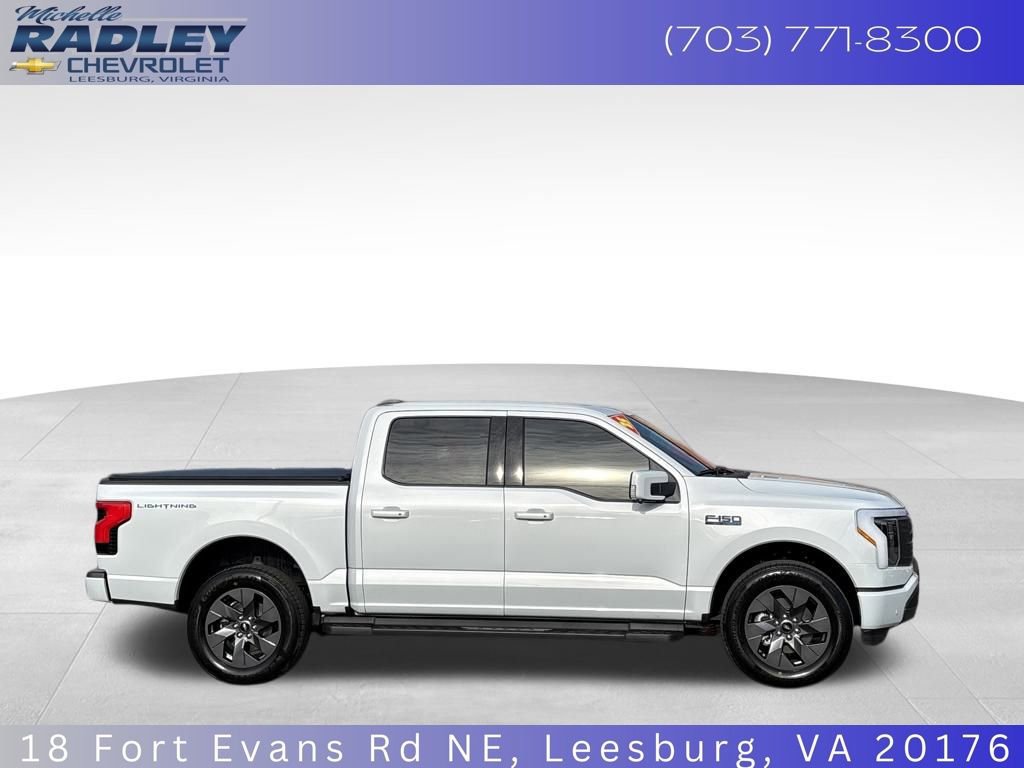 Used 2025 Ford F150 Lightning Lariat image 7