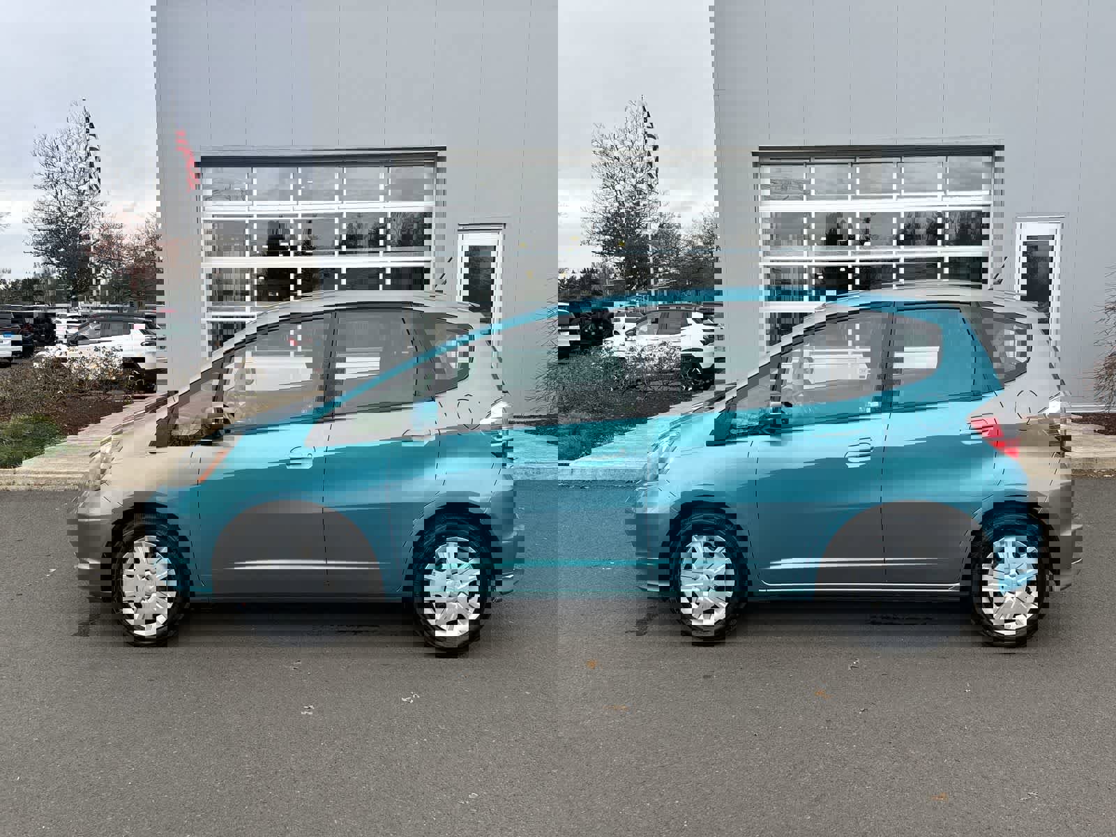 Used 2013 Honda Fit image 2