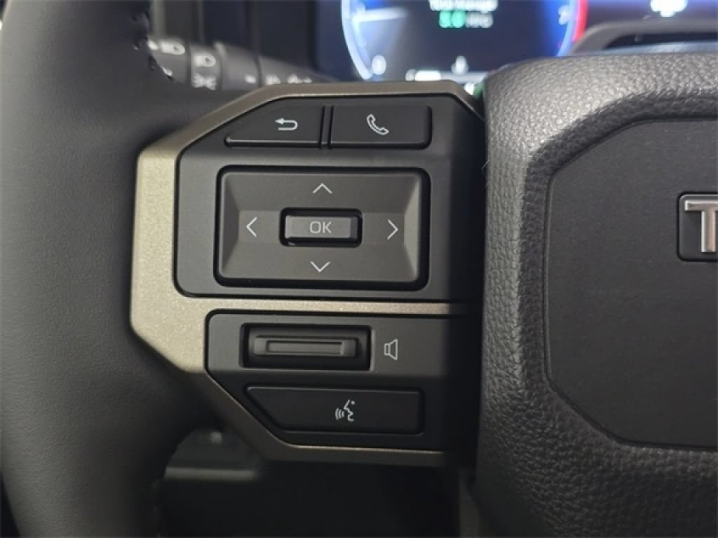 New 2026 Toyota Tundra Platinum AWD/4WD image 12