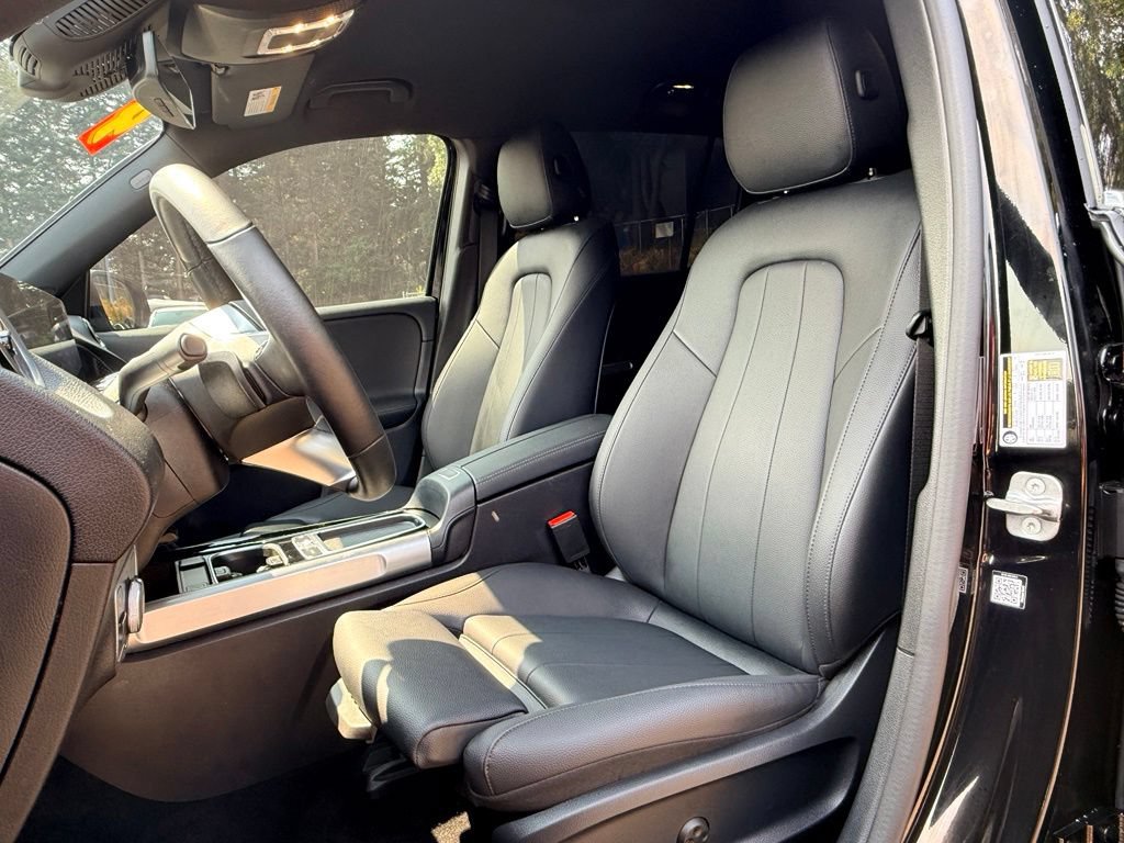 Used 2024 Mercedes-Benz EQB 250+ w/ Winter Package image 24