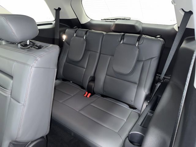 New 2026 Ford Explorer Active w/ Active Comfort Package image 37