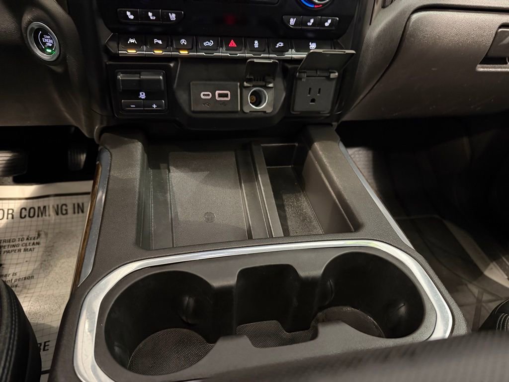 Used 2021 Chevrolet Silverado 1500 High Country w/ Technology Package AWD/4WD image 19