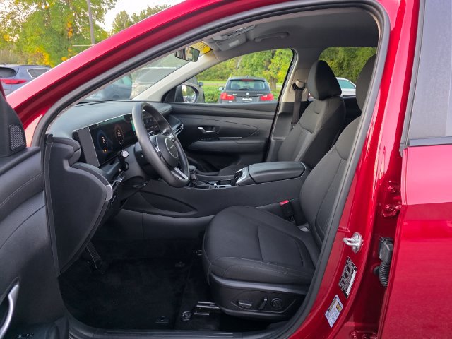 Used 2025 Hyundai Tucson SEL AWD/4WD image 17