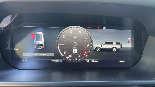 Used 2024 Land Rover Defender 130 X-Dynamic SE image 16