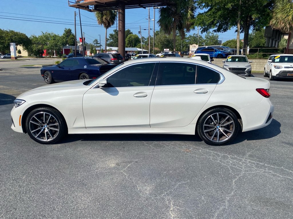 Used 2021 BMW 330i Sedan RWD image 3