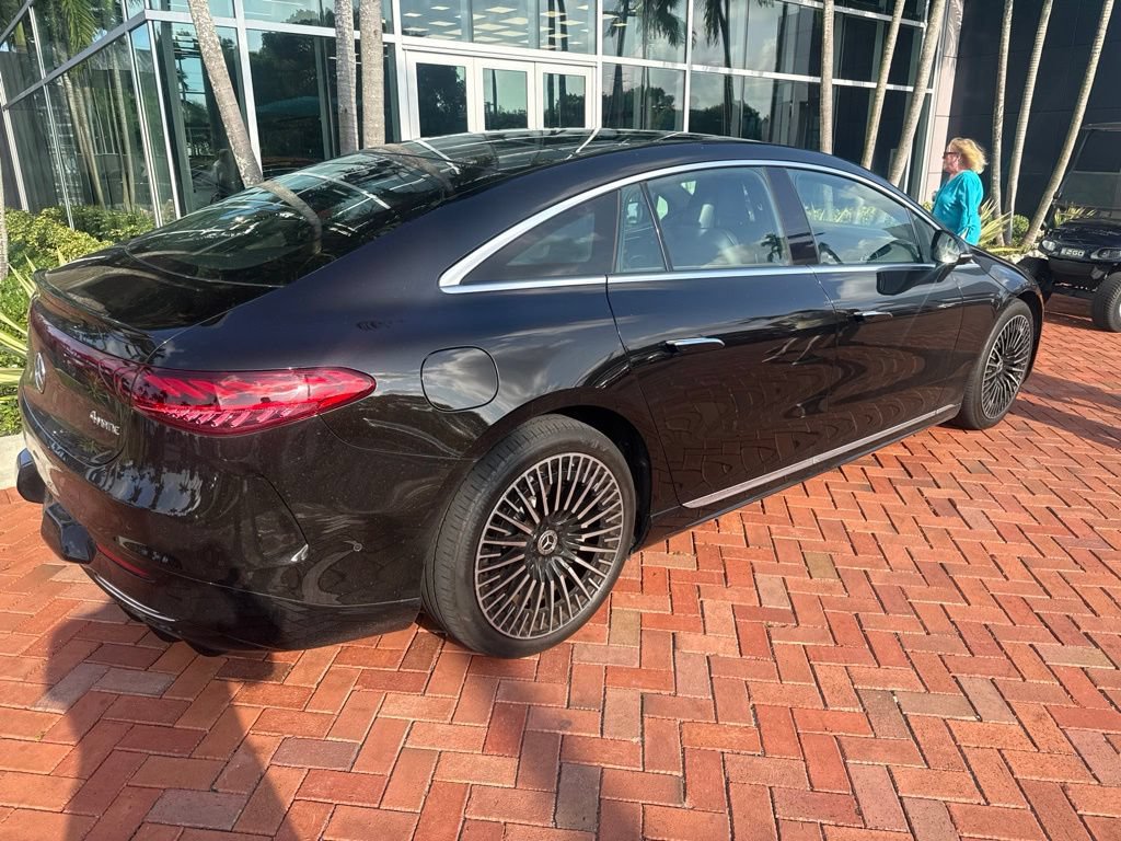 Certified 2023 Mercedes-Benz EQS 580 4MATIC Sedan image 12