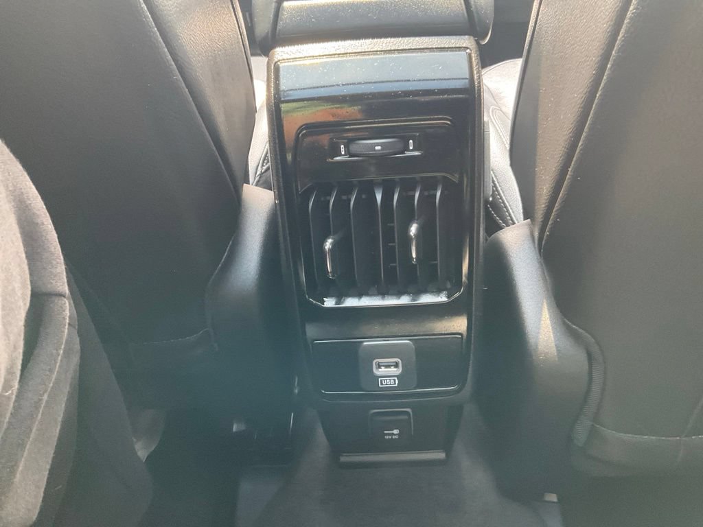 Used 2022 Jeep Compass High Altitude AWD/4WD image 32