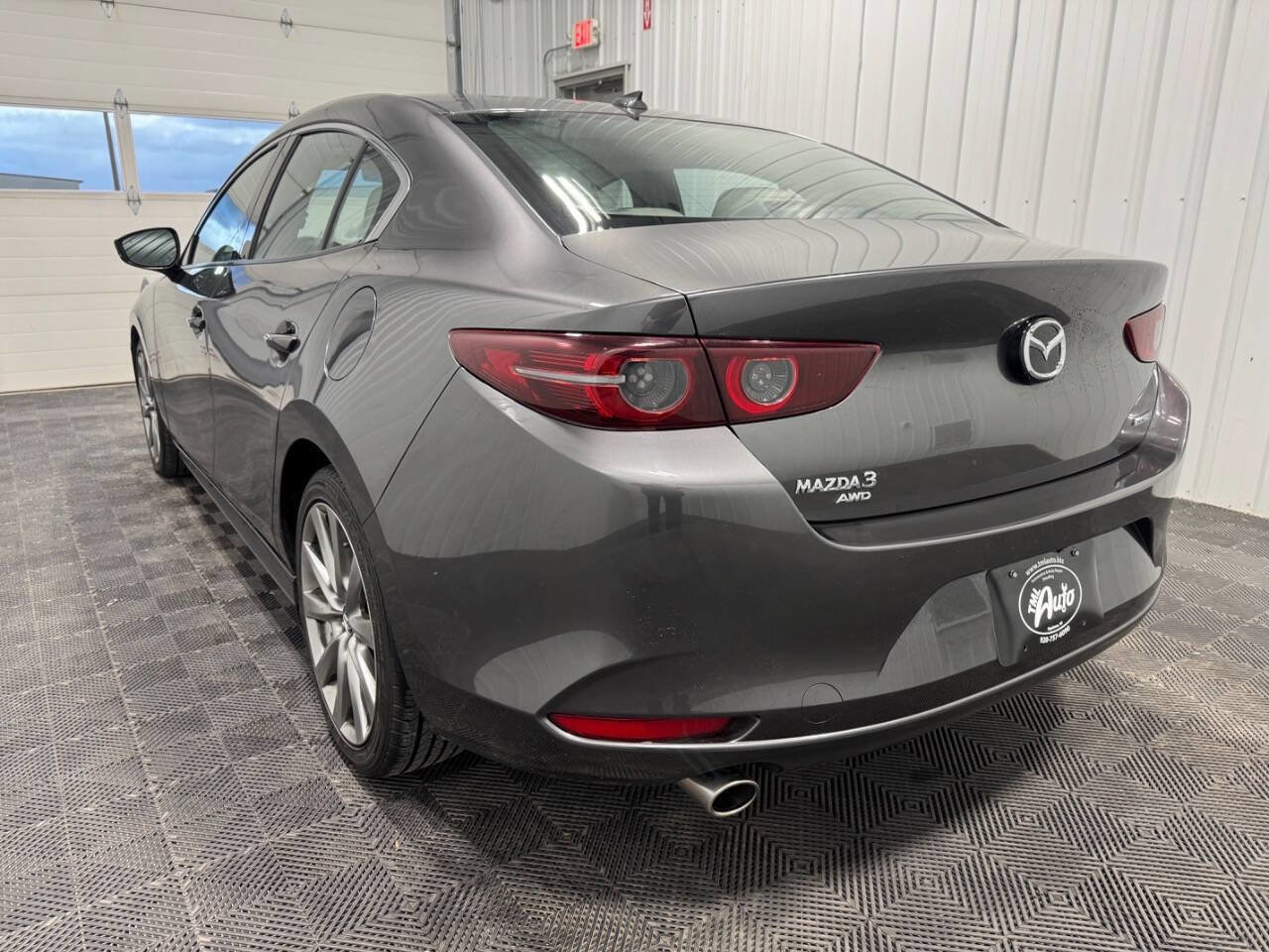 Used 2020 MAZDA MAZDA3 AWD Sedan w/ Premium Package image 4