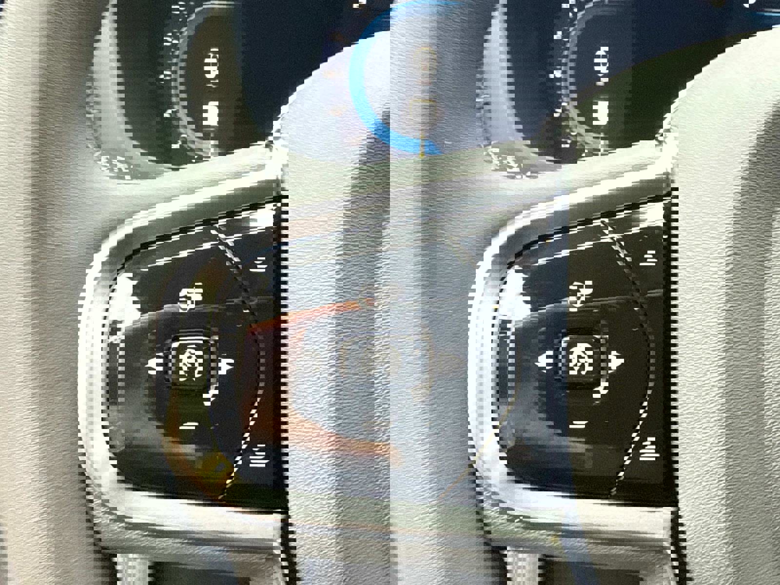 Certified 2024 Volvo S60 T8 Ultimate image 26