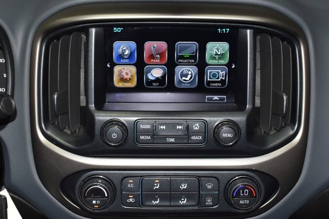 Used 2018 Chevrolet Colorado Z71 AWD/4WD image 17