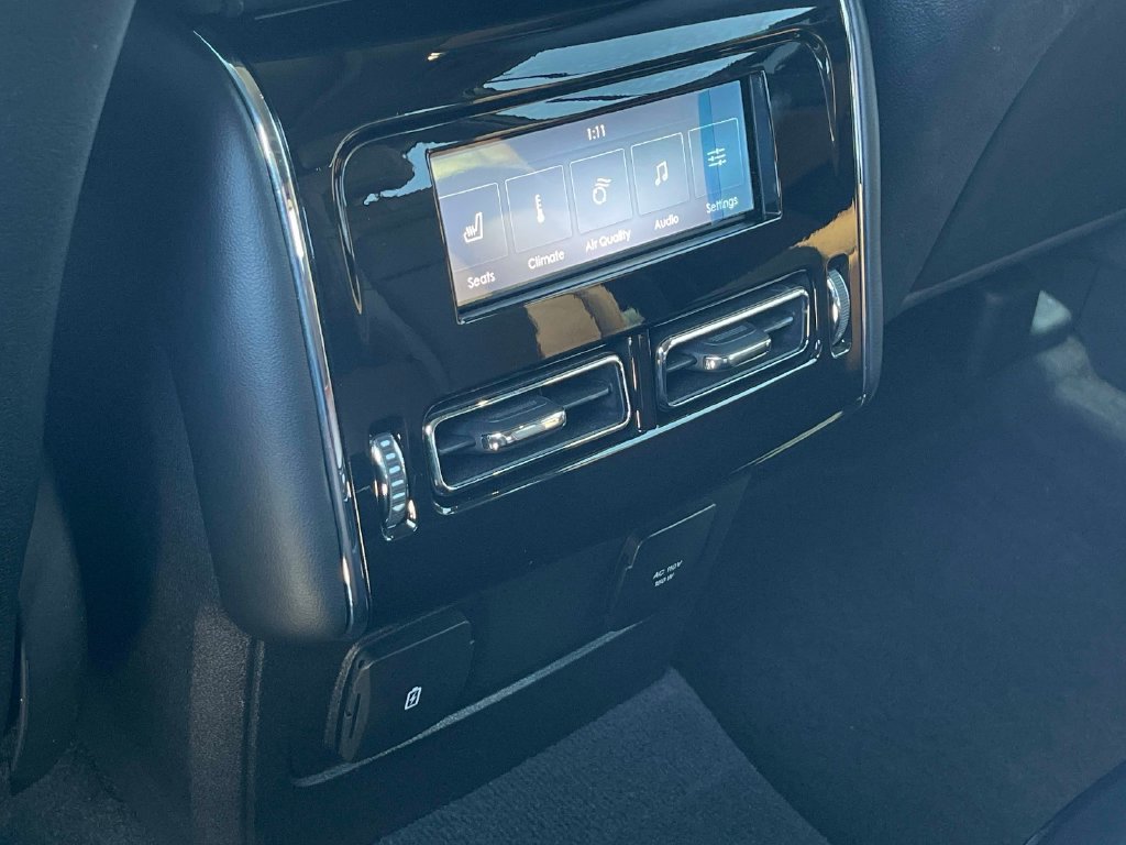 Certified 2023 Lincoln Aviator Reserve w/ Equipment Group 201A RWD image 17