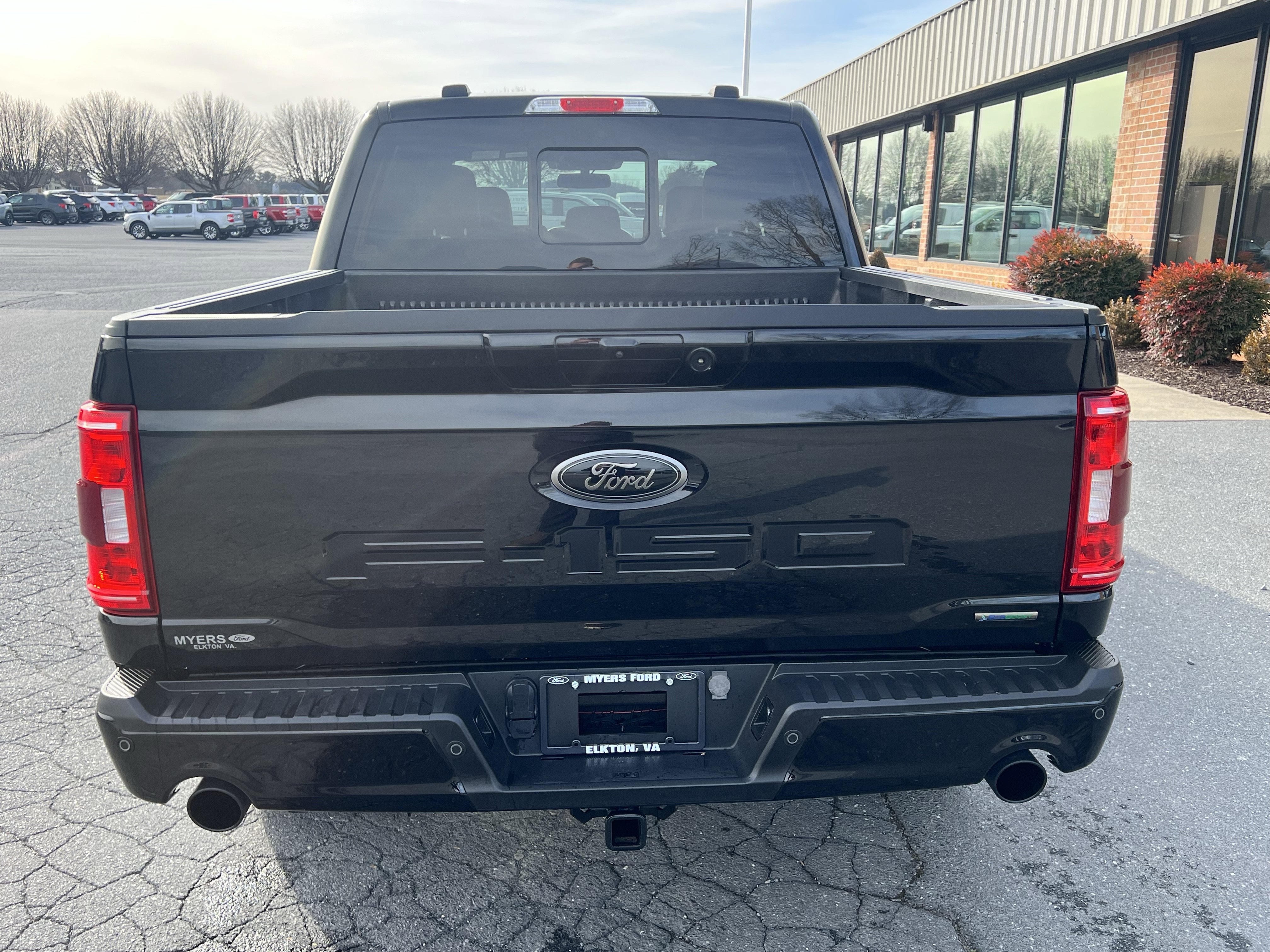 Used 2023 Ford F150 XLT w/ Equipment Group 302A High AWD/4WD image 7