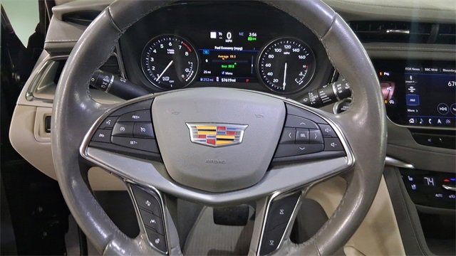 Used 2021 Cadillac XT5 Premium Luxury image 13