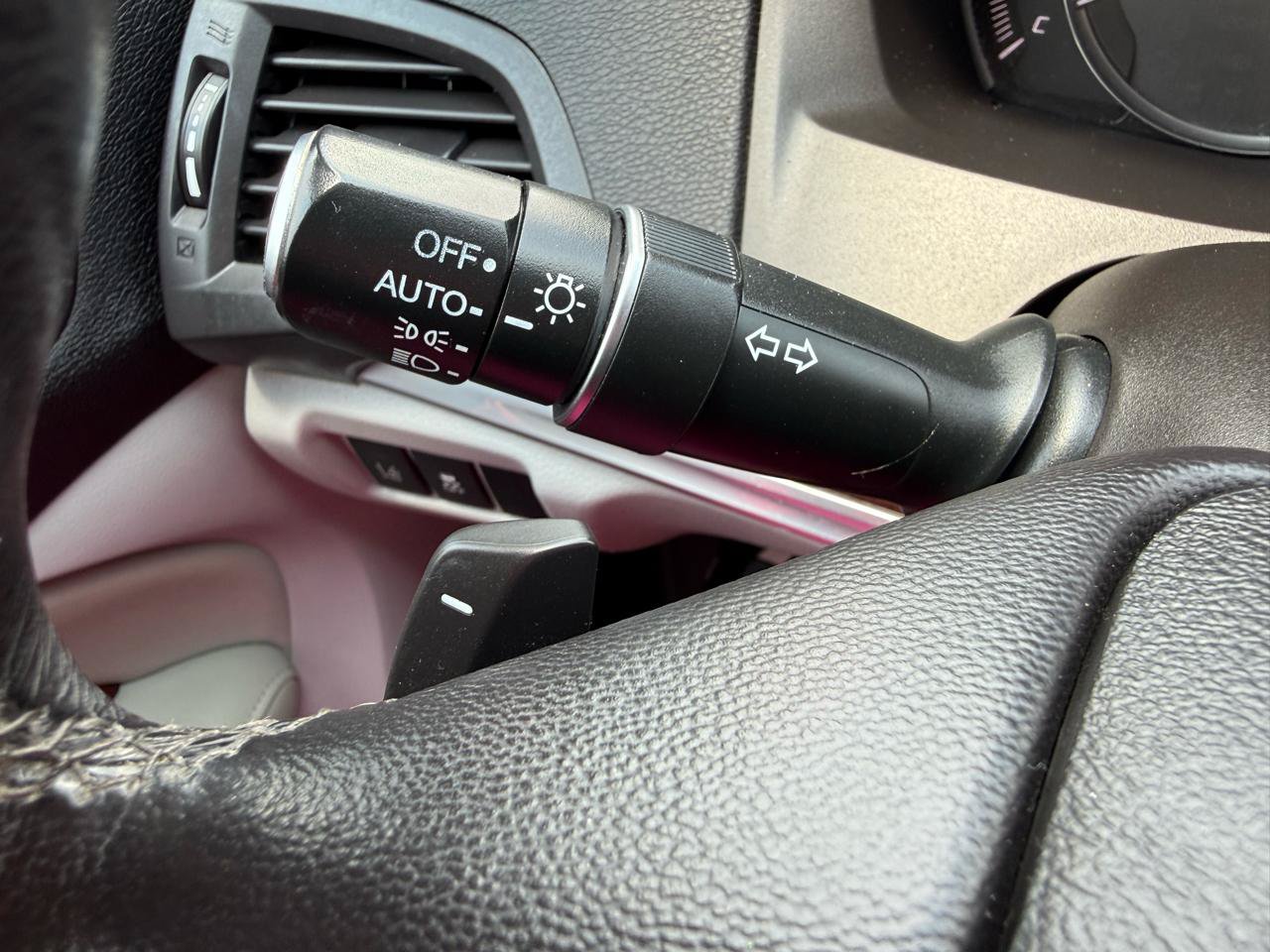 Used 2016 Acura MDX w/ Technology Package FWD image 29