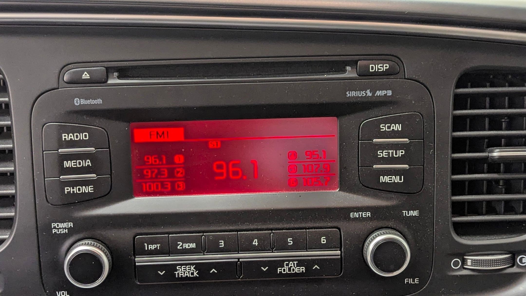 Used 2015 Kia Optima LX w/ LX Convenience Package image 25