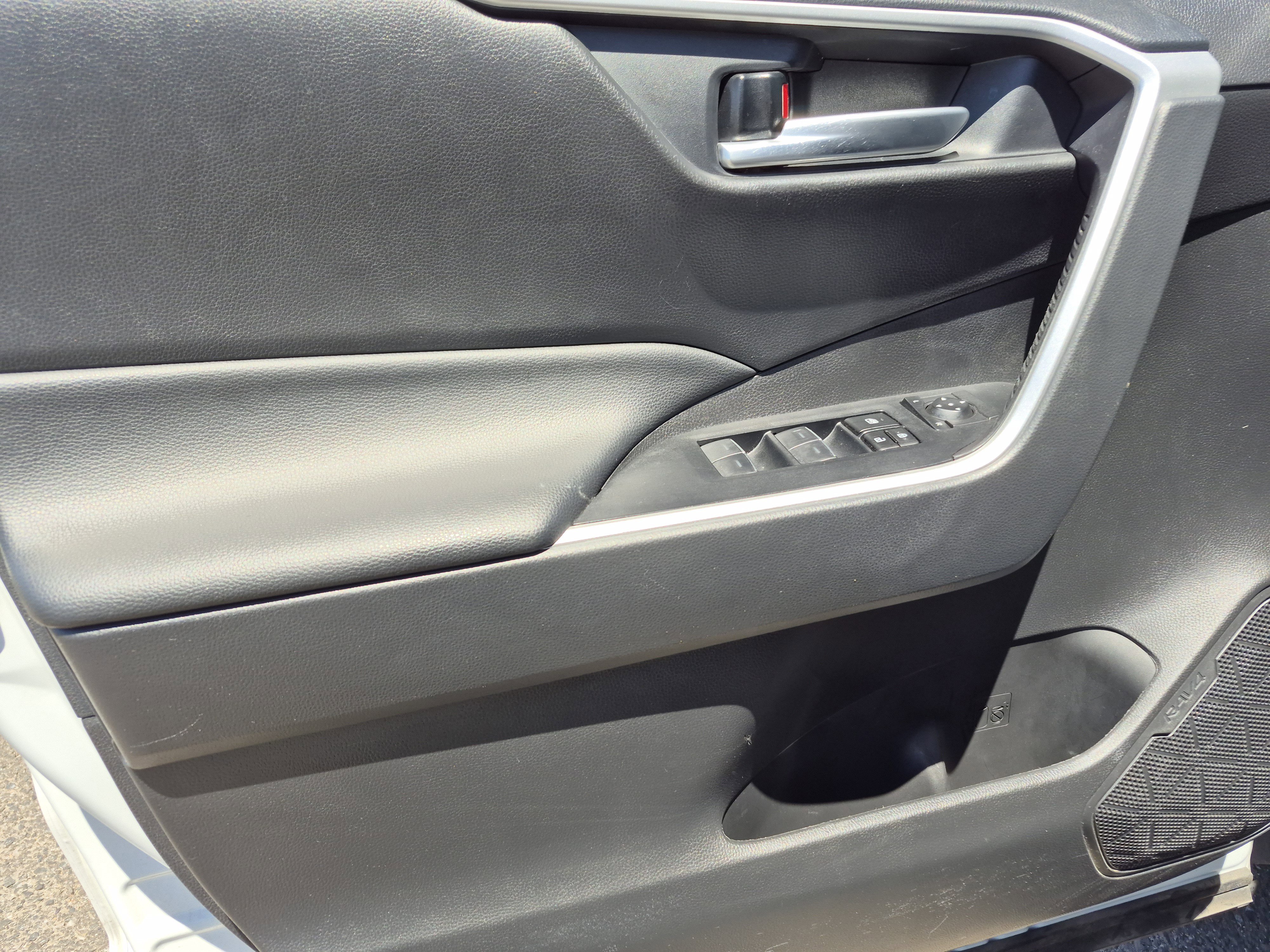Certified 2024 Toyota RAV4 XLE FWD image 14