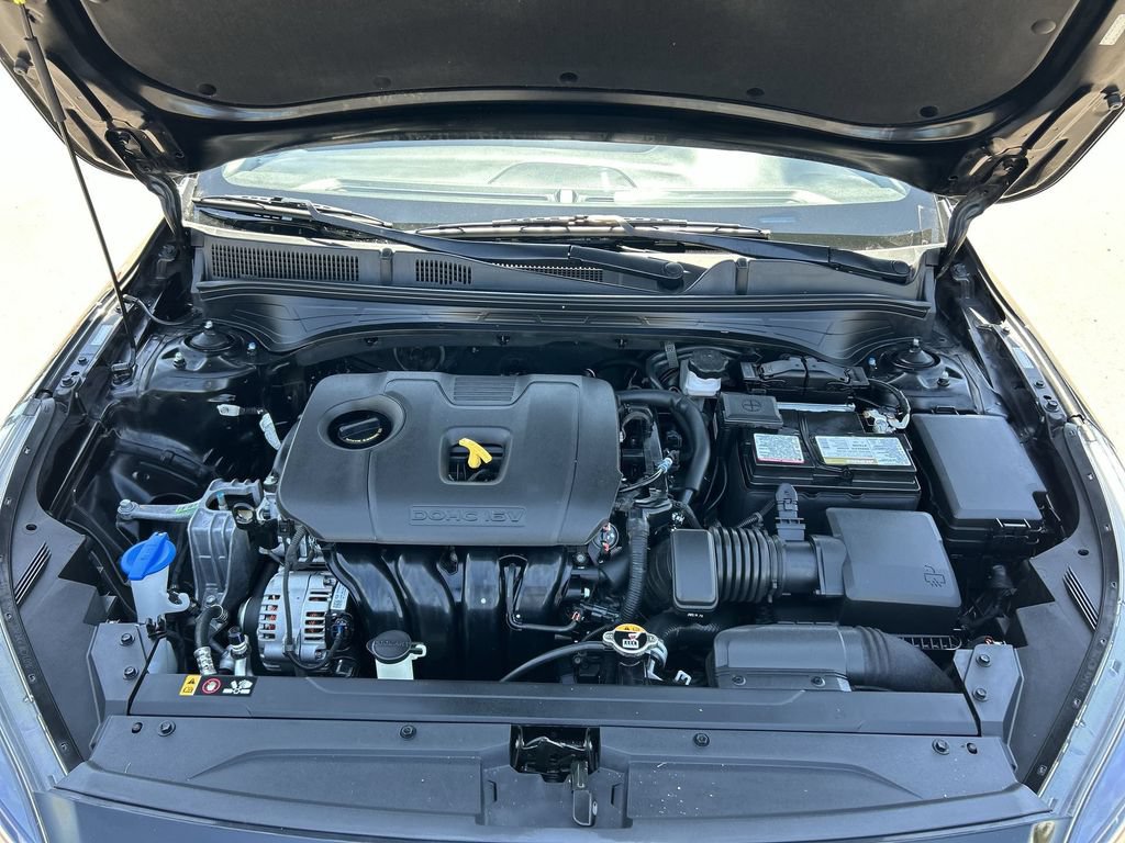 Used 2023 Kia Forte LXS w/ LXS Technology Package FWD image 29