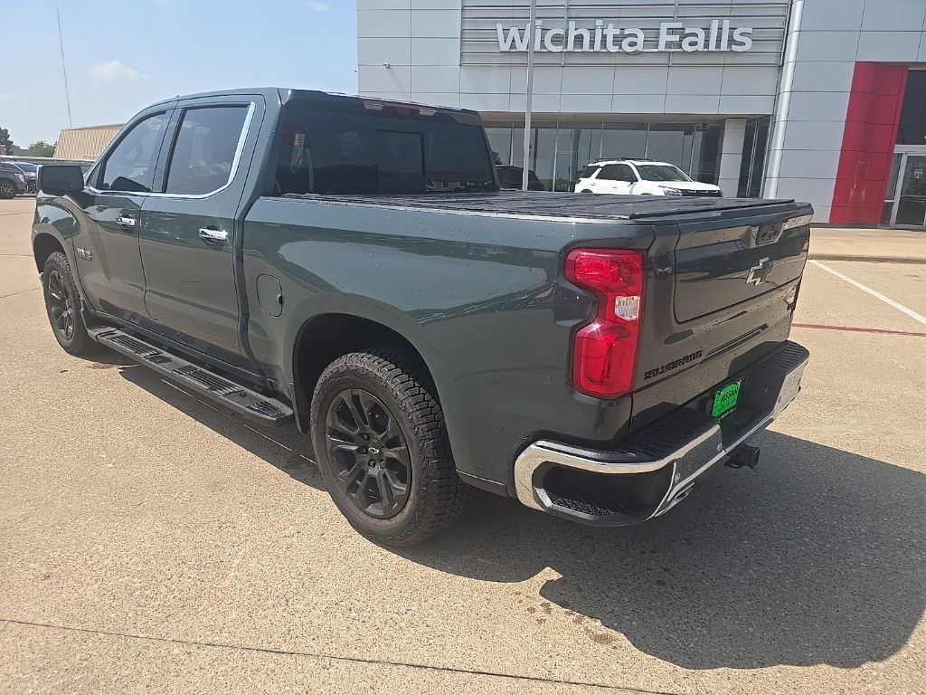 Used 2025 Chevrolet Silverado 1500 LTZ AWD/4WD image 3