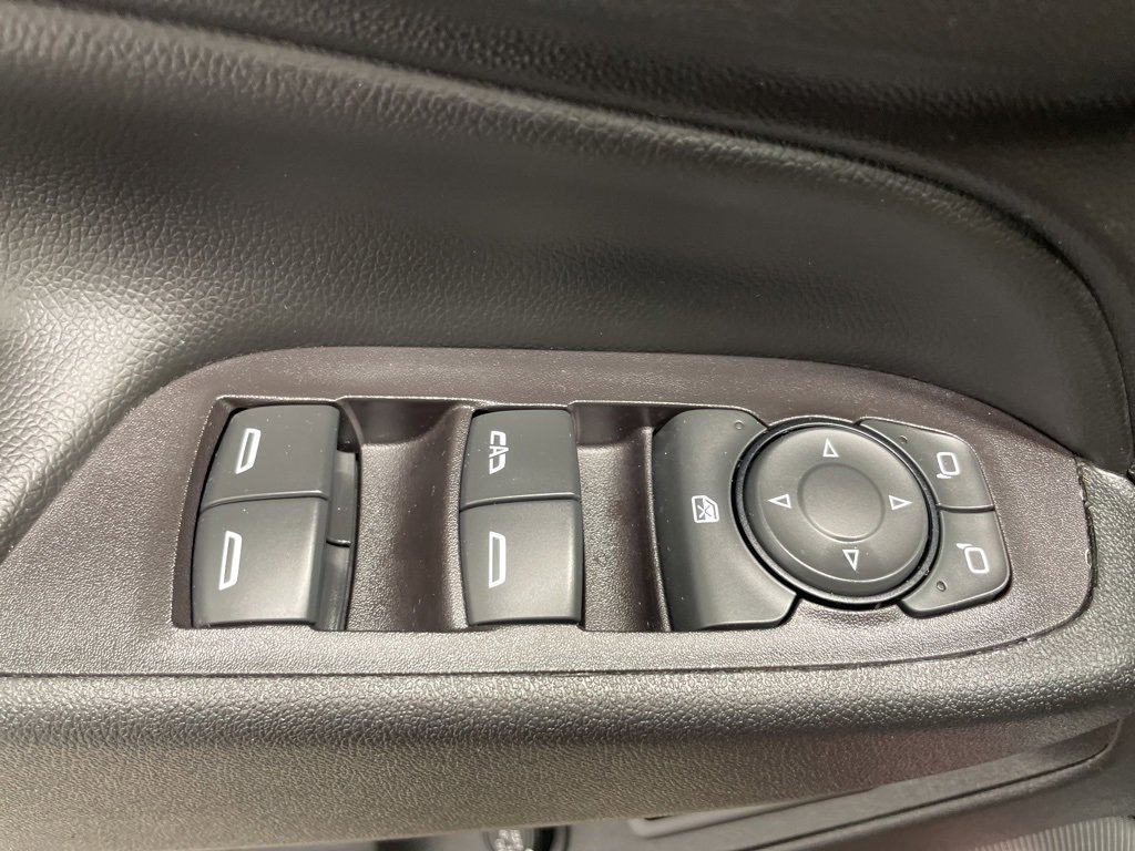 Used 2020 Chevrolet Equinox Premier image 21