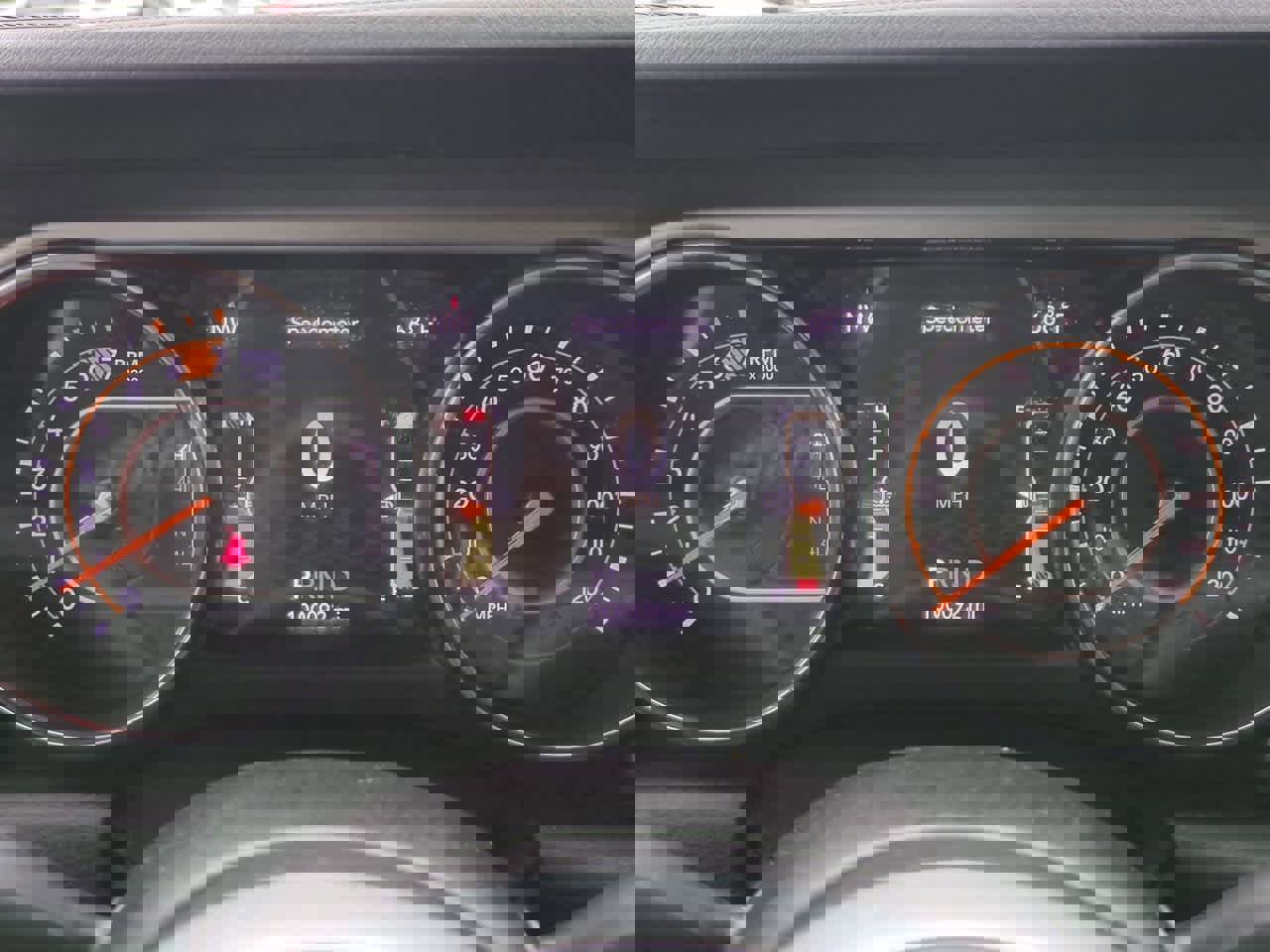 Used 2019 Jeep Wrangler Unlimited Sahara w/ LED Lighting Group image 33