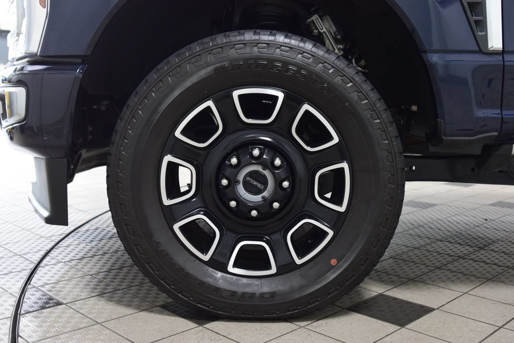 Used 2024 Ford F250 Platinum AWD/4WD image 28