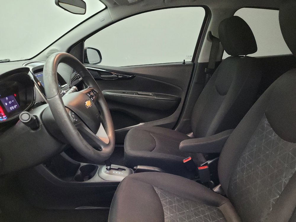 Used 2021 Chevrolet Spark LT image 17