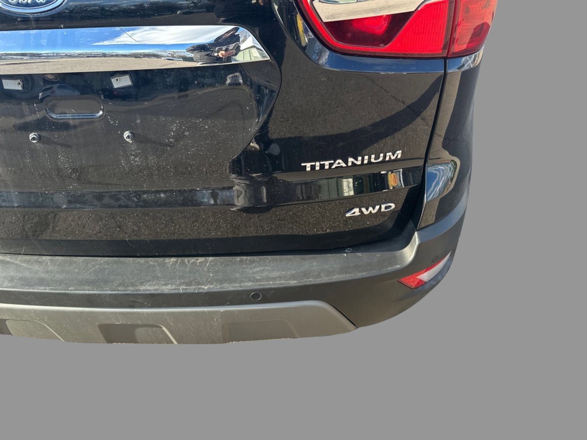 Used 2020 Ford EcoSport Titanium AWD/4WD image 42
