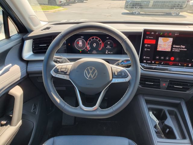 New 2026 Volkswagen Tiguan SE AWD/4WD image 13