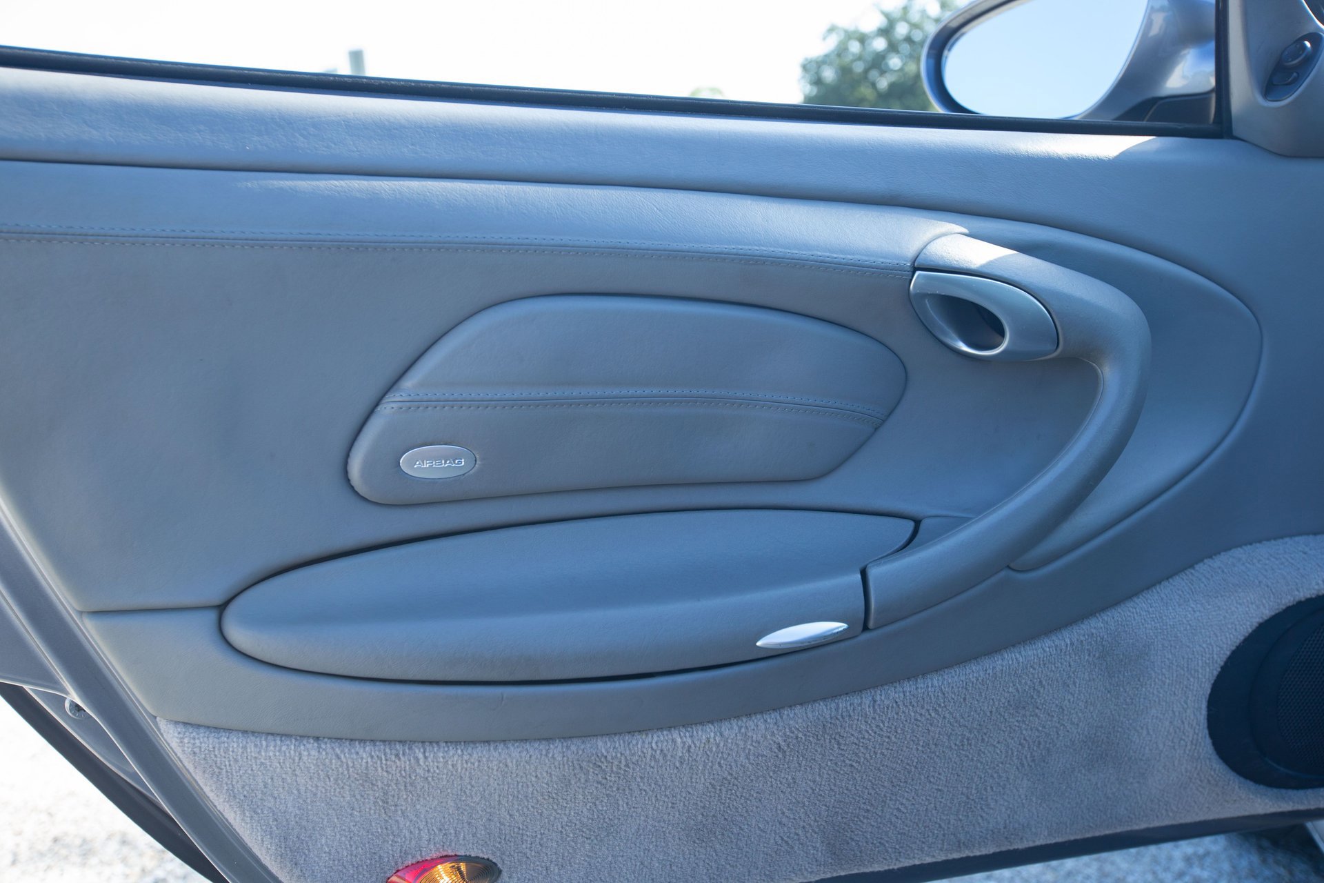 Used 2001 Porsche 911 Turbo image 37