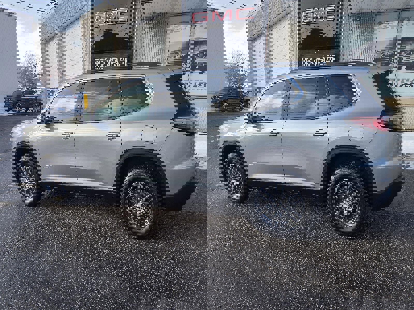 New 2025 GMC Acadia Elevation AWD/4WD image 7