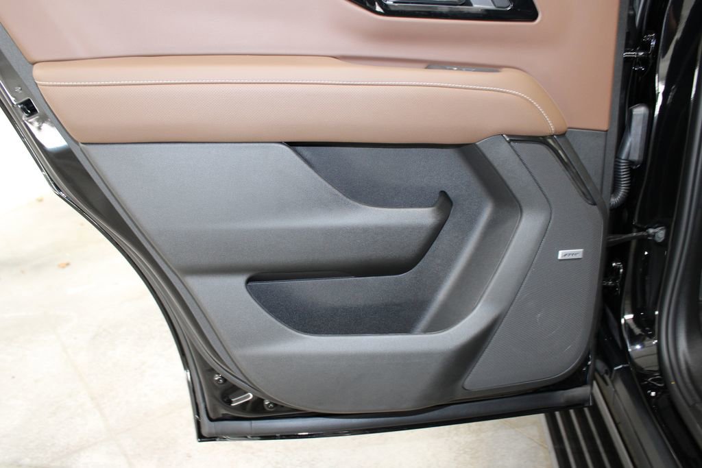 New 2026 Chevrolet Tahoe High Country image 22