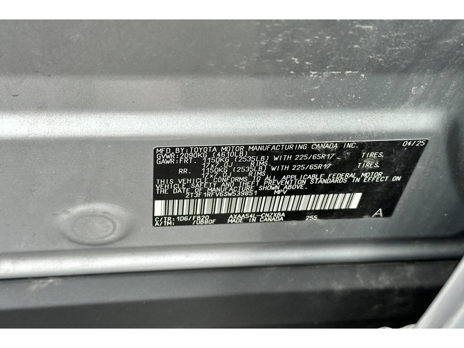 Used 2025 Toyota RAV4 LE AWD/4WD image 33