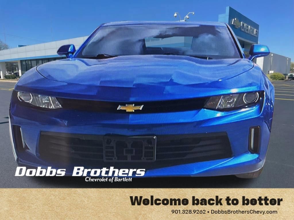 Used 2017 Chevrolet Camaro LT image 2