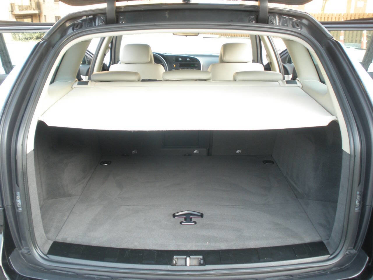 Used 2008 Saab 9-3 2.0T w/ Moonroof Package image 23