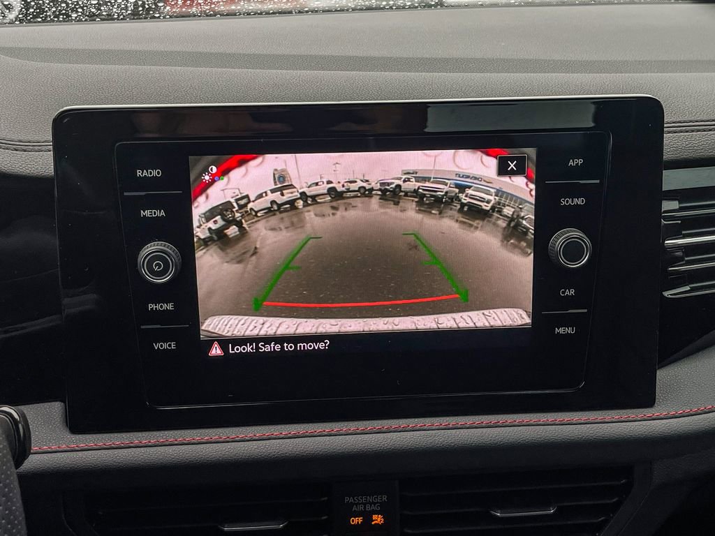 Used 2025 Volkswagen Jetta GLI Autobahn image 32