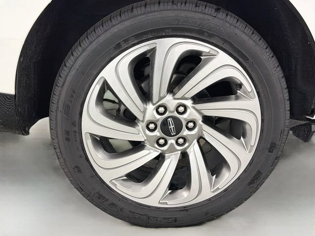 Certified 2024 Lincoln Navigator Reserve AWD/4WD image 39