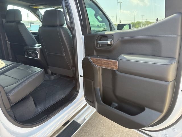Used 2021 Chevrolet Silverado 1500 High Country w/ Technology Package AWD/4WD image 46