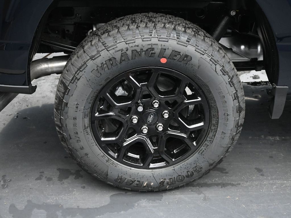 New 2025 Ford F150 XLT w/ Equipment Group 302A MID image 12