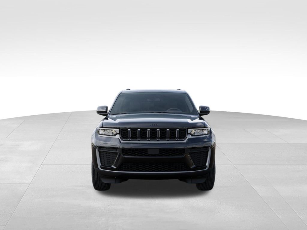 New 2026 Jeep Grand Cherokee Laredo image 7