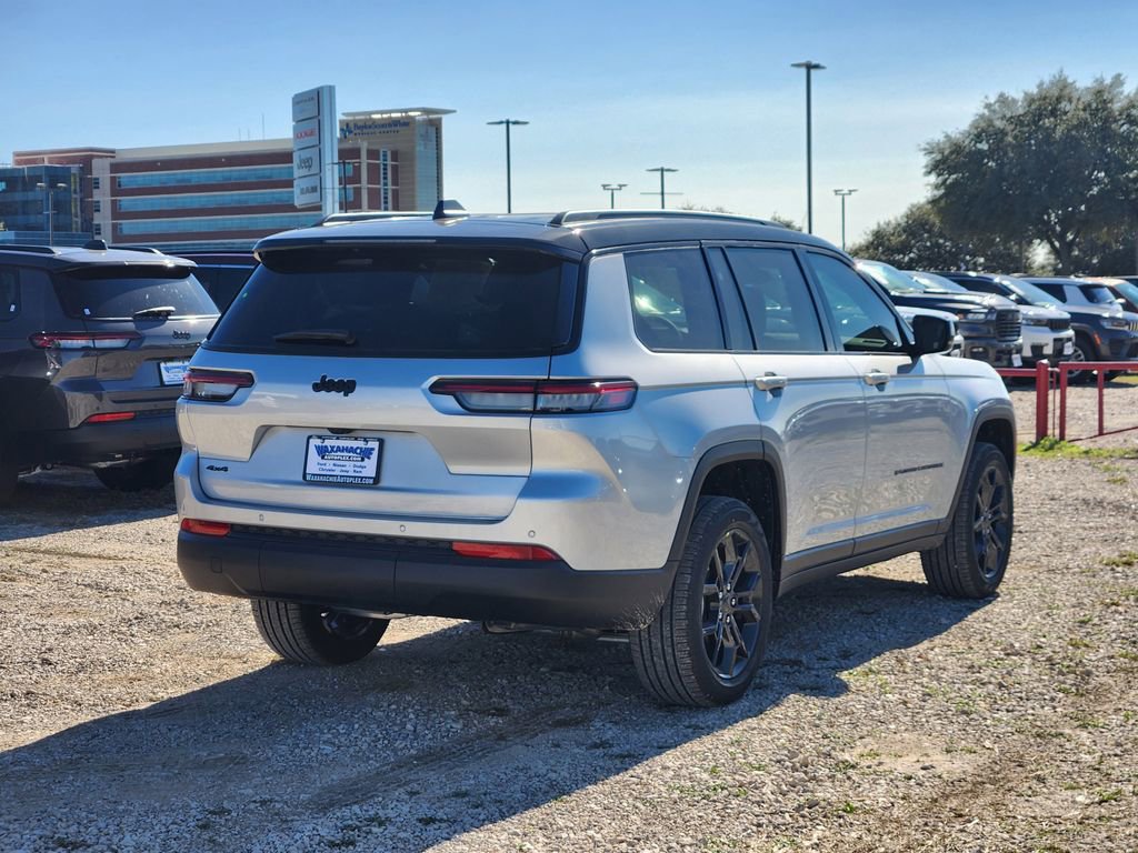 New 2025 Jeep Grand Cherokee L Limited image 4