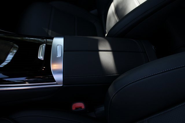 New 2026 Mercedes-Benz GLC 350e 4MATIC image 30