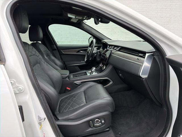 Used 2022 Jaguar F-PACE S image 12